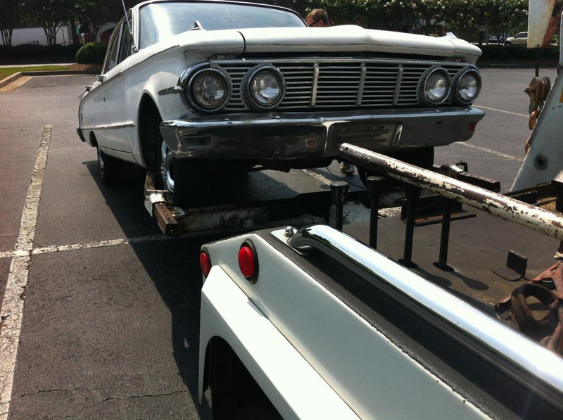 Illustration for article titled Can You Really Daily Drive A Classic Car?